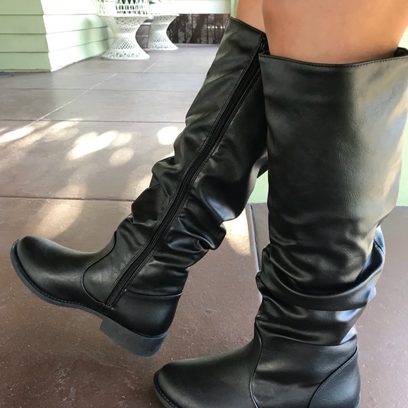 New gorgeous super comfy boots! - Picture 2 of 8